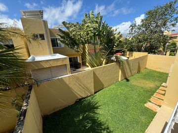 Casa con con jardín, alberca, Casa Club, cenote y Area de juegos, Allegranza, Playa del carmen.