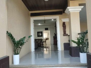 For Sale: Spacious House and Lot in Villa Hermosa Subdivision, Gulod Malaya, San Mateo, Rizal and with good views of nature!