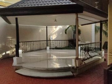 For Sale: Spacious House and Lot in Villa Hermosa Subdivision, Gulod Malaya, San Mateo, Rizal and with good views of nature!