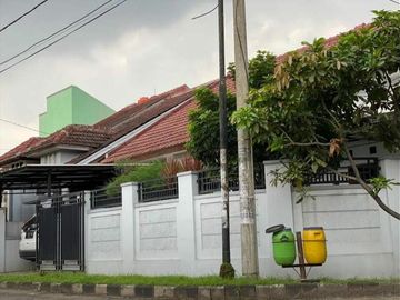 DIJUAL RUMAH ASRI TERAWAT SIAP HUNI @ KOMPLEK ADIPURA GEDEBAGE BANDUNG