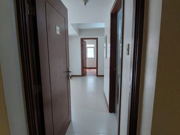 1bedroom condo in makati near don bosco rcbc salcedo legazpi village makati