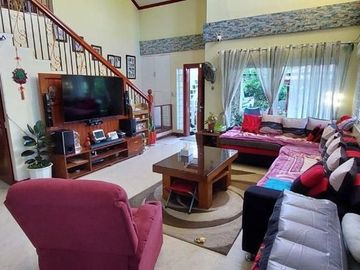 5BR House & Lot with 2 Studios for Sale in Tagaytay City