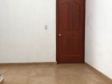 Casa sola en venta, vigilancia las 24 hrs., zonanorte fresca