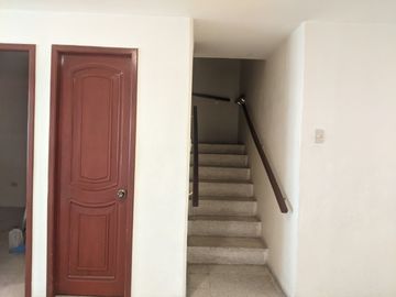 Casa de venta de dos plantas en Sauces 2 de 7 dormitorios Guayaquil Ecuador