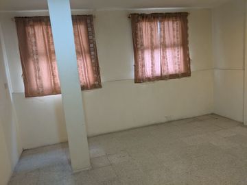 Casa de venta de dos plantas en Sauces 2 de 7 dormitorios Guayaquil Ecuador