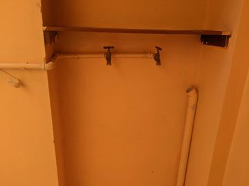 Casa de venta de dos plantas en Sauces 2 de 7 dormitorios Guayaquil Ecuador