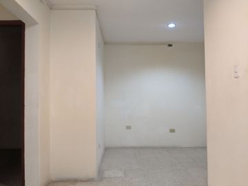 Casa de venta de dos plantas en Sauces 2 de 7 dormitorios Guayaquil Ecuador
