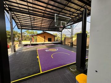 Amadeo House Resort with Swimming Pool In Cavite For Sale | FretratoID:RC358