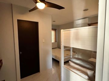 Amadeo House Resort with Swimming Pool In Cavite For Sale | FretratoID:RC358