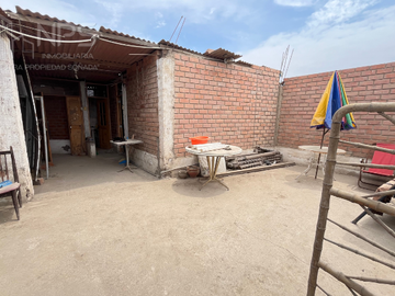 VENDO CASA COMO TERRENO EN SANTA ROSA CERCA DE ANCÓN