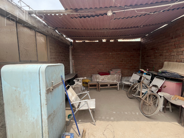 VENDO CASA COMO TERRENO EN SANTA ROSA CERCA DE ANCÓN