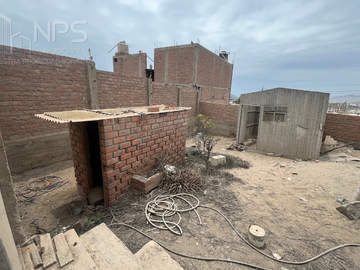 VENDO CASA COMO TERRENO EN SANTA ROSA CERCA DE ANCÓN