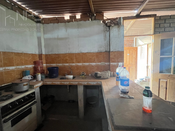VENDO CASA COMO TERRENO EN SANTA ROSA CERCA DE ANCÓN