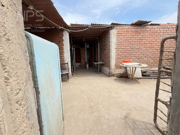 VENDO CASA COMO TERRENO EN SANTA ROSA CERCA DE ANCÓN