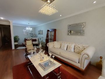 VENDO CASA EN MONAY, CERCA AL COLEGIO DE INGENIEROS SECTOR AV ROMA. LINDA UBICACIÓN