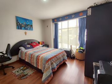 VENDO CASA EN MONAY, CERCA AL COLEGIO DE INGENIEROS SECTOR AV ROMA. LINDA UBICACIÓN