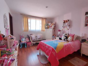 VENDO CASA EN MONAY, CERCA AL COLEGIO DE INGENIEROS SECTOR AV ROMA. LINDA UBICACIÓN