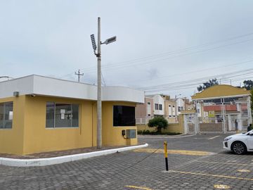Casa de venta en Quito, sector norte, Calderón