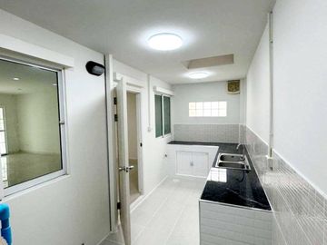 ขายทาวน์โฮม 2ชั้น โครงการ พลีโน่ สุขสวัสดิ์66 (Pleno Suksawat66) บ้านหลังมุม รหัส T8032