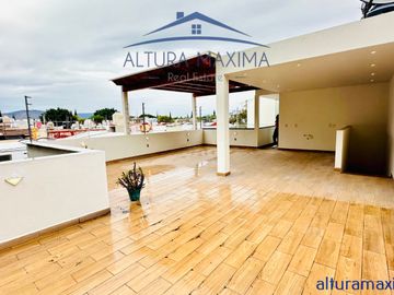 Casa Remodelada en Venta Jardines del Sol Zapopan
