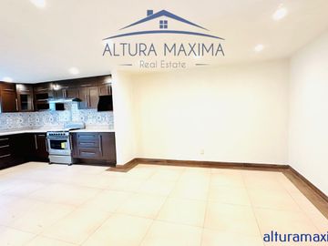 Casa Remodelada en Venta Jardines del Sol Zapopan