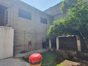 VENTA DE CASA PARA REMODELAR