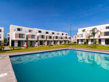 CASA EN VENTA A 15MIN DE CUERNAVACA CON ALBERCA Y PALAPA