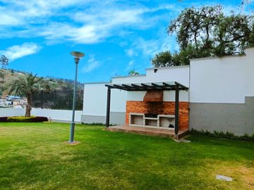 DEPARTAMENTO POR ESTRENAR EN VENTA. CENTRO DE AMBATO