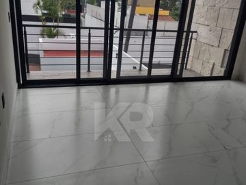 CASA NUEVA CON ALBERCA PRIVADA DENTRO DE CONDOMINIO EN DELICIAS CUERNAVACA