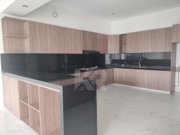 CASA NUEVA CON ALBERCA PRIVADA DENTRO DE CONDOMINIO EN DELICIAS CUERNAVACA