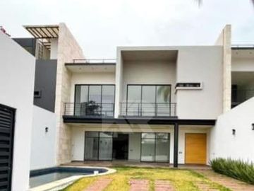 CASA NUEVA CON ALBERCA PRIVADA DENTRO DE CONDOMINIO EN DELICIAS CUERNAVACA