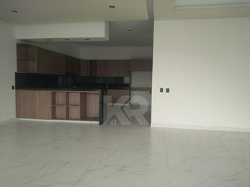 CASA NUEVA CON ALBERCA PRIVADA DENTRO DE CONDOMINIO EN DELICIAS CUERNAVACA
