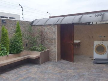 DE VENTA CASA EN EL VALLE DE LOS CHILLOS