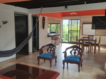 CABAÑA EN VENTA EN EL KM47 VIA MANIZALES A MEDELLIN