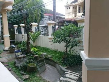 Rumah 2 Lantai Luas 248 Poros Jalan Sukarno Hatta Suhat Malang