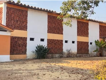 VENTA DE CASA CON PISCINA EN REFORMA, CUERNAVACA, MORELOS.
