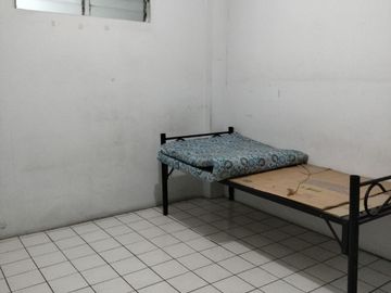 RUSH SALE: Student's Dormitory Bldg with Roof Deck located near UST Sampaloc Manila