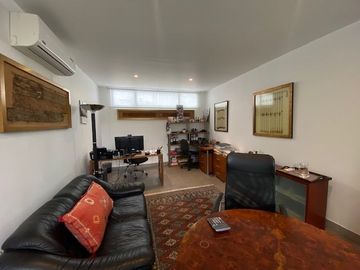 PENTHOUSE EN VENTA EN SAN ISIDRO FRENTE A PARQUE CON TERRAZA
