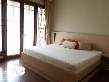 Disewakan Rumah Vermont Parkland BSD City Tangerang Selatan Besar Furnished Lengkap Bagus Murah Siap Huni