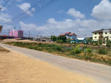Land for sale, 1 rai, Soi Bang Pla ๗๑, Theparak Road, Bang Pla, Bang Phli, Samut Prakan.