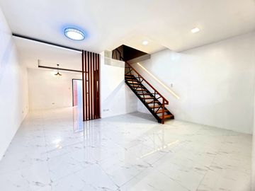 Duplex House and Lot for Sale in Vista Verde Cainta Ready for OccupancyDuplex House and Lot for Sale in Vista Verde Cainta Ready for Occupancy