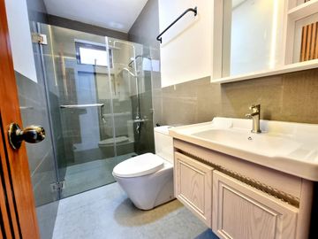 Duplex House and Lot for Sale in Vista Verde Cainta Ready for OccupancyDuplex House and Lot for Sale in Vista Verde Cainta Ready for Occupancy