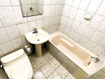 Departamento En Venta Us$ 167,000 San Borja Mas Us$ 18,000 De Estacionamiento Lineal Doble
