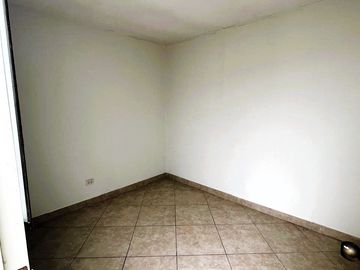 Departamento En Venta Us$ 167,000 San Borja Mas Us$ 18,000 De Estacionamiento Lineal Doble
