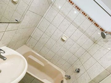 Departamento En Venta Us$ 167,000 San Borja Mas Us$ 18,000 De Estacionamiento Lineal Doble