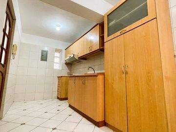 Departamento En Venta Us$ 167,000 San Borja Mas Us$ 18,000 De Estacionamiento Lineal Doble
