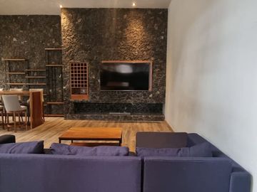 CASA MODERNA EN VENTA, CON VISTA AL BOSQUE