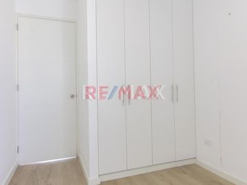 ¡Se Vende Hermoso Departamento En Lince!