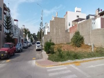 VENDO TERRENO EN LA MEJOR ZONA EXCLUSIVA DE PIURA URB. QUINTA ANAMARIA