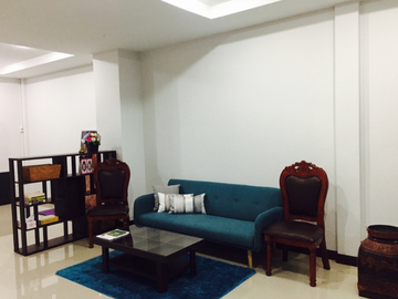 TOWN HOME in Chonburi locate right at park front
